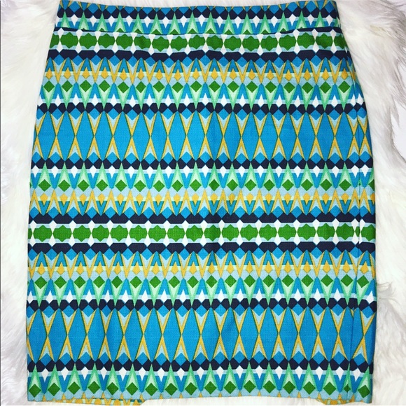 J. Crew Factory Dresses & Skirts - J. Crew Factory “The Pencil Skirt” in Basketweave